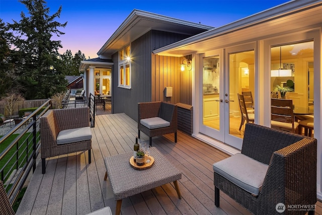 2249 78th Ave SE, Mercer Island, WA 98040 - wooden deck featuring french doors