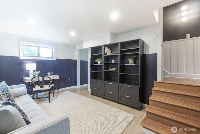 2010 13th Ave NW, Puyallup, WA 98371 - living area featuring light wood-style floors, stairway, recessed lighting, and a desk