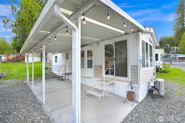 316 W Lake Samish Dr, Bellingham, WA 98229 - view of patio / terrace featuring a cooling unit
