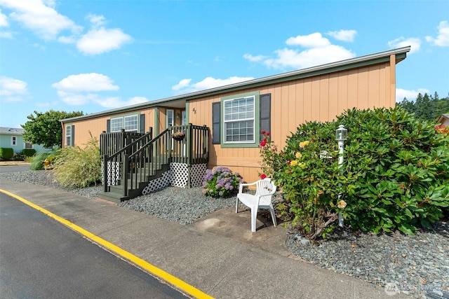 369 Gun Club Rd Unit 48, Woodland, WA 98674 - photo 2