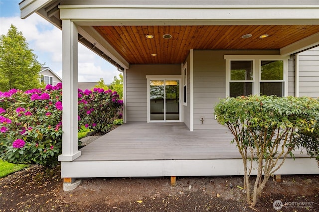 997 Chestnut Loop, Mount Vernon, WA 98273 - view of deck