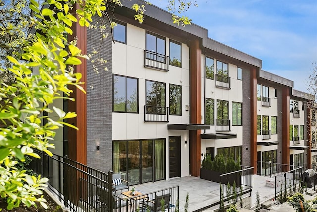 290 118th Ave SE, Bellevue, WA 98005 - view of property