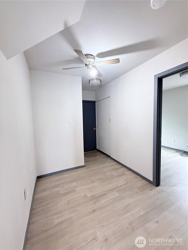 328 S Division St, Auburn, WA 98001 - unfurnished room with light wood-type flooring, a ceiling fan, and baseboards