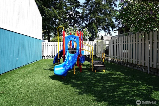 3435 Auburn Way S Unit 15, Auburn, WA 98092 - view of playground