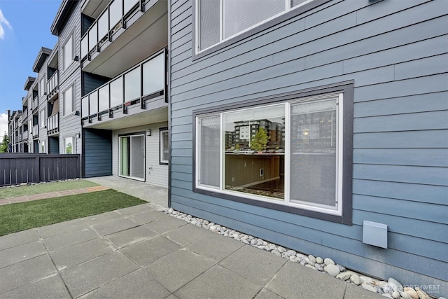 1175 Harrington Pl NE Unit 101, Renton, WA 98056 - view of patio / terrace with fence