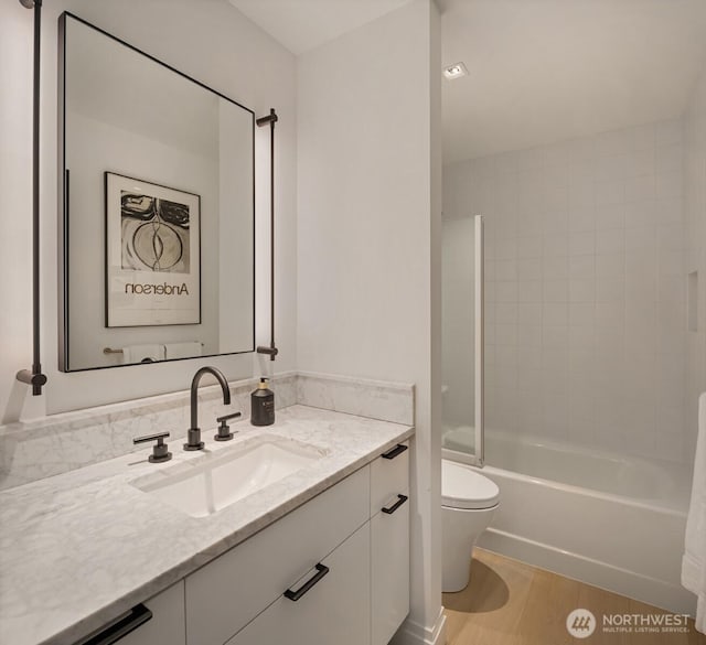 10208 47th Ave SW, Seattle, WA 98146 - bathroom featuring toilet, vanity, and  shower combination
