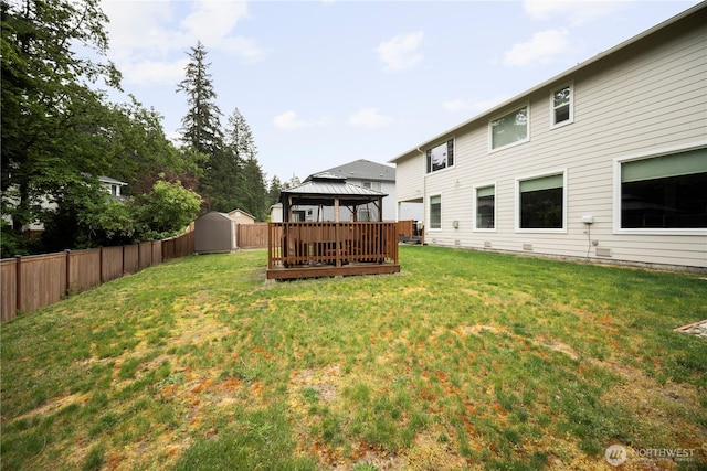 12421 Harwood Cove Ln SW, Lakewood, WA 98498 - view of yard featuring a gazebo