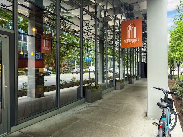 1808 Minor Ave Unit 301, Seattle, WA 98101 - view of exterior entry