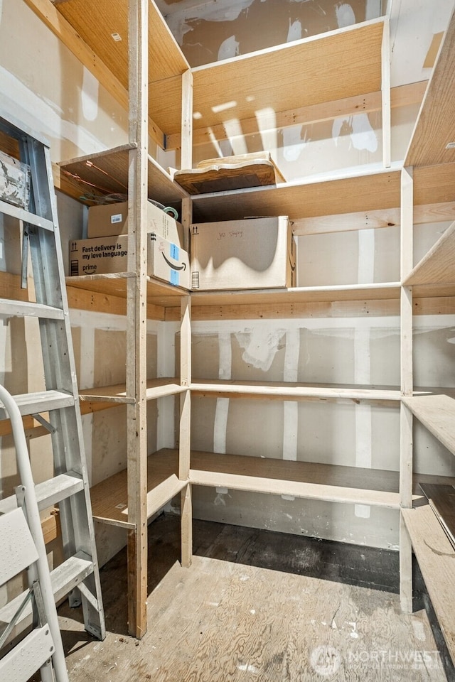 7 Lake Bellevue Dr Unit 109, Bellevue, WA 98005 - view of storage room