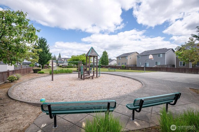 18509 11th Ln E, Spanaway, WA 98387 - community playground with a residential view and fence