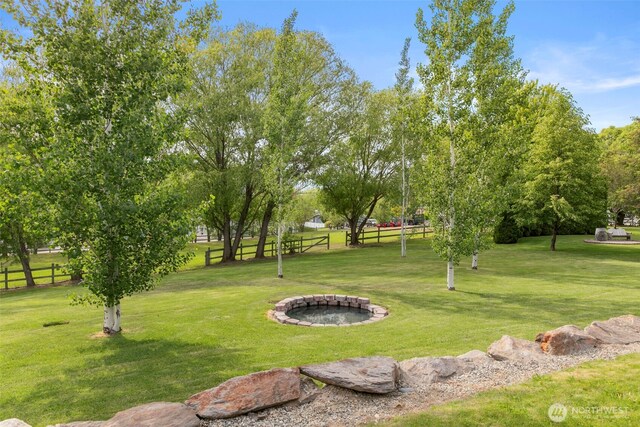 2720 NW Cascade Ave, East Wenatchee, WA 98802 - view of yard