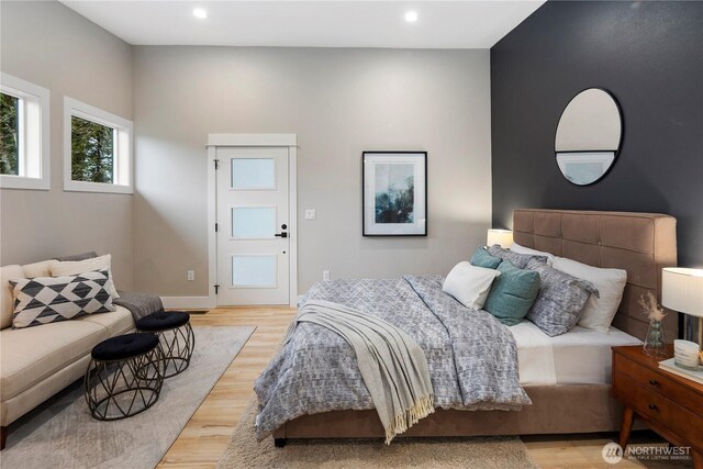 16250 SE Lake Moneysmith, Auburn, WA 98092 - bedroom featuring light wood-style floors, recessed lighting, and baseboards