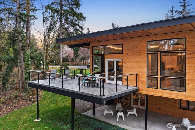16250 SE Lake Moneysmith, Auburn, WA 98092 - wooden terrace with outdoor dining area