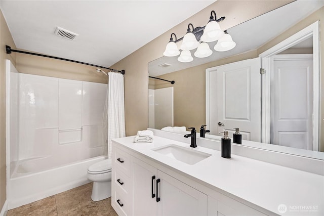 2815 211th Ave E, Lake Tapps, WA 98391 - bathroom featuring shower / bath combo and vanity