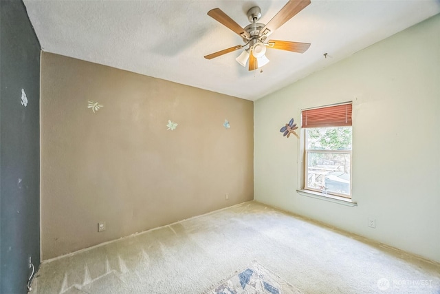 201 W Oakview Ave Unit 48, Centralia, WA 98531 - carpeted empty room with ceiling fan