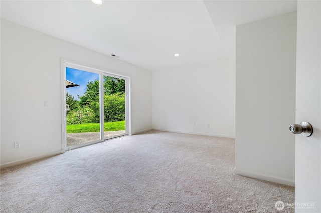 11120 NE 106th Pl, Kirkland, WA 98033 - carpeted spare room featuring baseboards and recessed lighting
