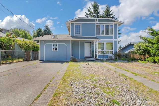 7412 E E St, Tacoma, WA 98404 - traditional-style house with roof with shingles