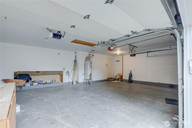 16016 NE 41st St, Vancouver, WA 98628 - garage with water heater and a garage door opener