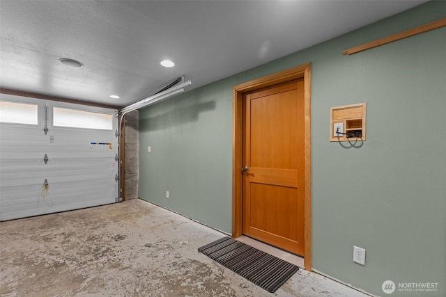 430 S 201st St, Des Moines, WA 98198 - garage featuring recessed lighting