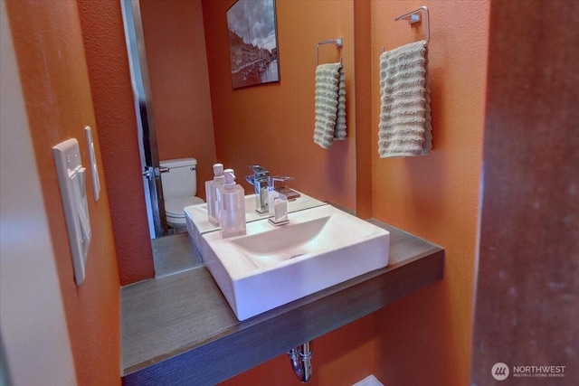 13406 SE 262nd St, Kent, WA 98042 - half bath featuring toilet and a sink