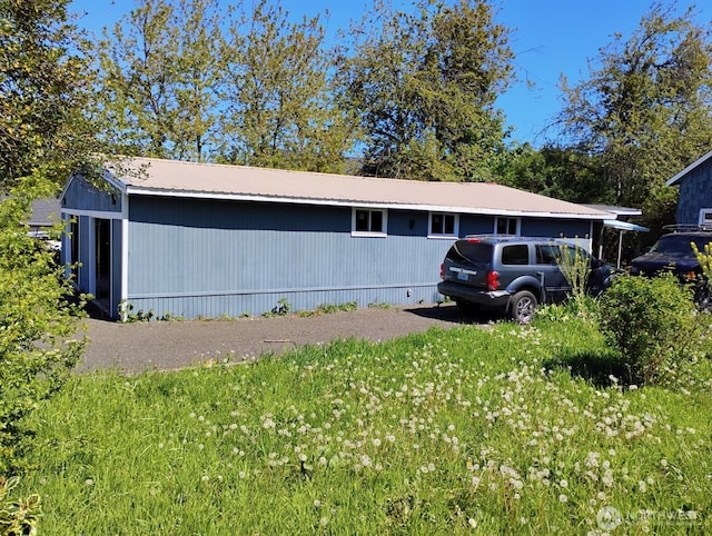 view of side of home