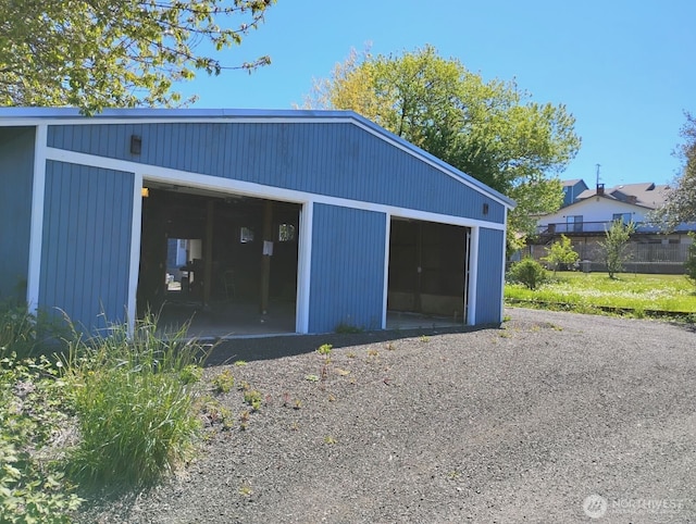 view of detached garage