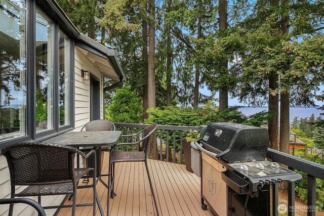 16910 73rd Pl W, Edmonds, WA 98026 - wooden terrace with outdoor dining area