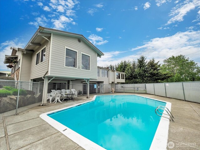 1415 84th St SE Unit 159, Everett, WA 98208 - view of pool with a patio area and a fenced backyard