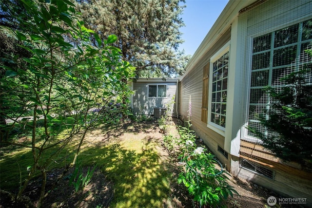 19308 8th St E, Spanaway, WA 09387 - view of yard