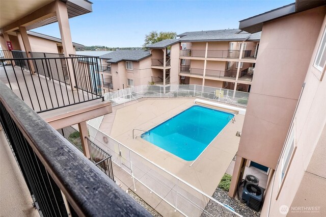 2900 W Marina Dr Unit 303, Moses Lake, WA 98837 - view of community pool