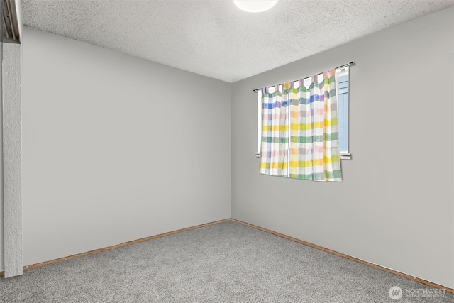 714 S 43rd St, Tacoma, WA 98418 - unfurnished room with carpet and a textured ceiling