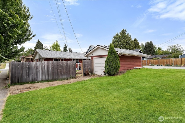 714 S 43rd St, Tacoma, WA 98418 - view of yard featuring an outdoor structure