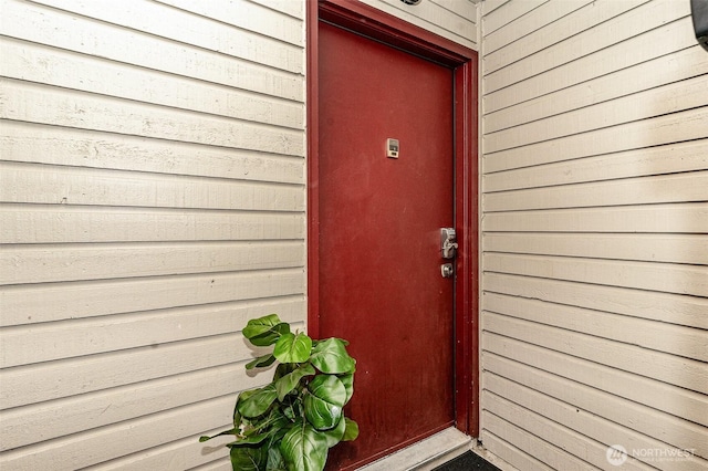 view of exterior entry