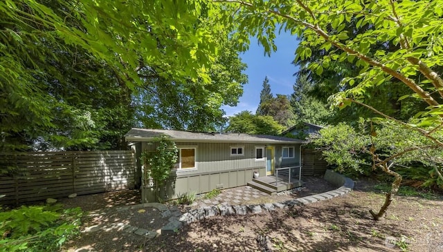 2920 Cedar Ave, Lummi Island, WA 98262 - view of front facade