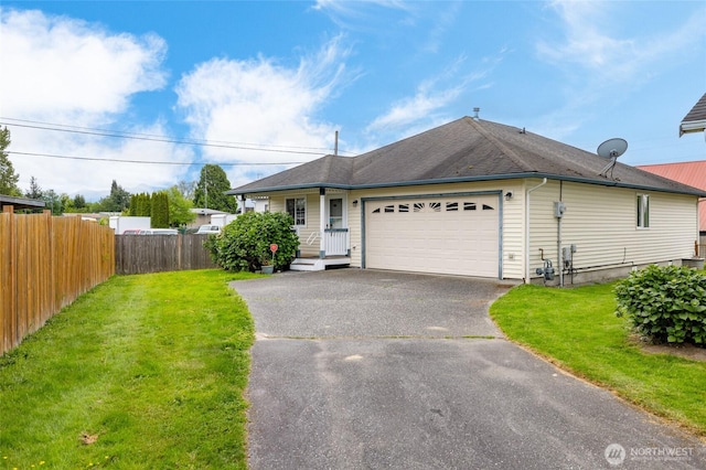 463 Rohrer Loop, Sedro Woolley, WA 98284 - view of front facade featuring driveway and a garage