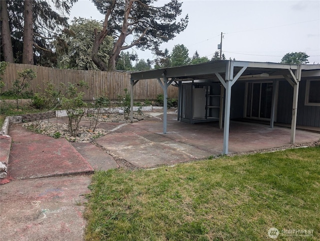 view of yard with a patio