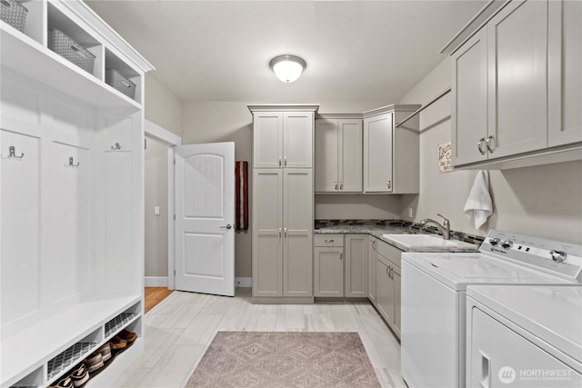 872 Sage Crest Dr, Wenatchee, WA 98801 - clothes washing area with cabinet space and washing machine and clothes dryer