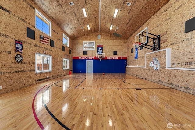 2060 5th St, Wenatchee, WA 98801 - view of sport court with community basketball court