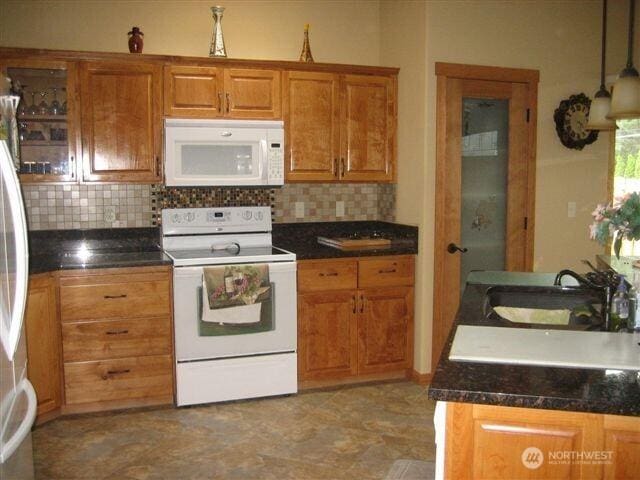 103 Village Dr, Manson, WA 98831 - photo 6