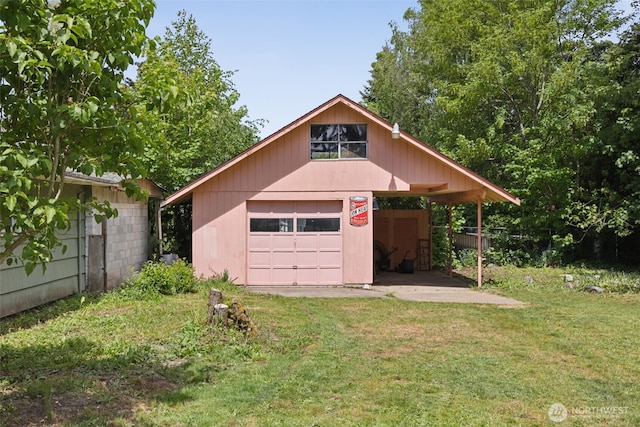 8511 31st St W, University Place, WA 98466 - mid-century home with a garage and a front lawn