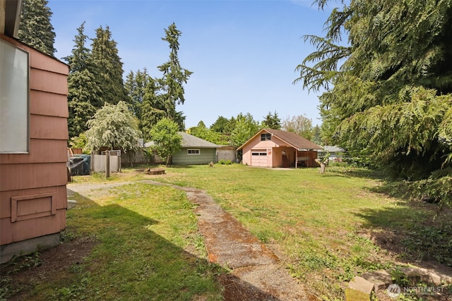 8511 31st St W, University Place, WA 98466 - view of yard with a garage