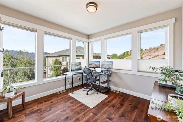 719 19th St NE, East Wenatchee, WA 98802 - office with dark wood-style floors, plenty of natural light, and baseboards