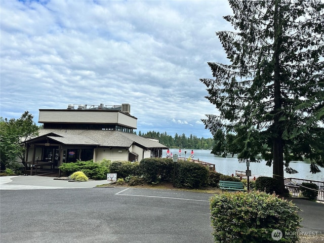 10915 Maple Pl, Anderson Island, WA 98303