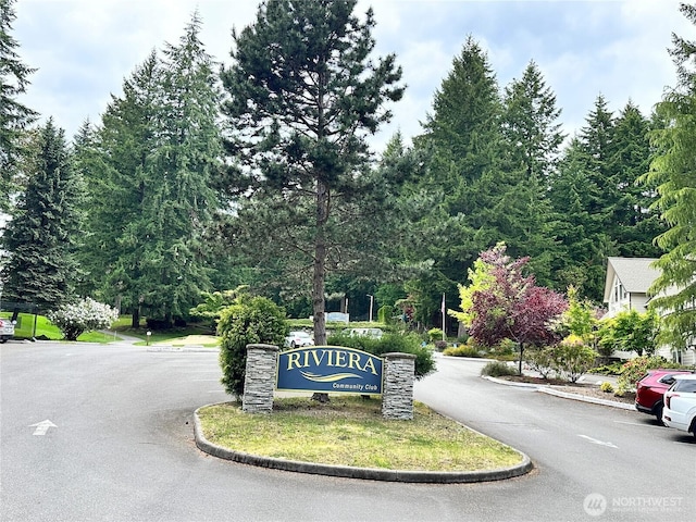 10915 Maple Pl, Anderson Island, WA 98303