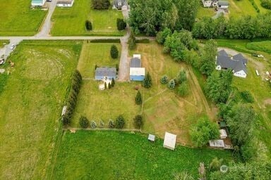 7135 W 40th Dr, Ferndale, WA 98248 - drone / aerial view