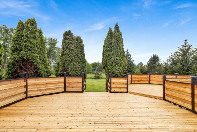 7135 W 40th Dr, Ferndale, WA 98248 - wooden deck with view of wooded area