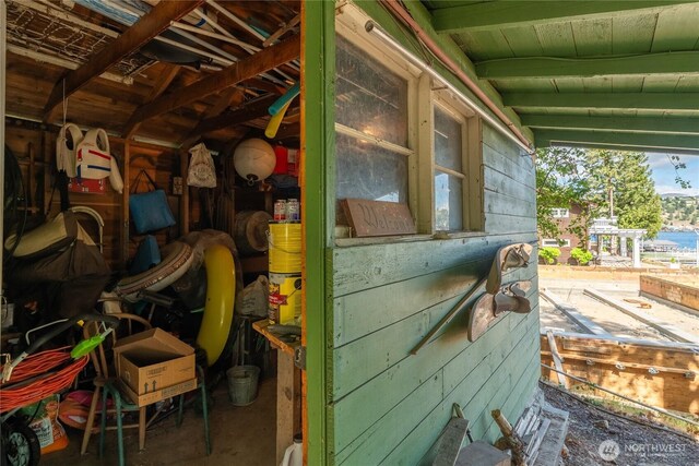 11194 S Lakeshore Rd, Chelan, WA 98816 - view of stable