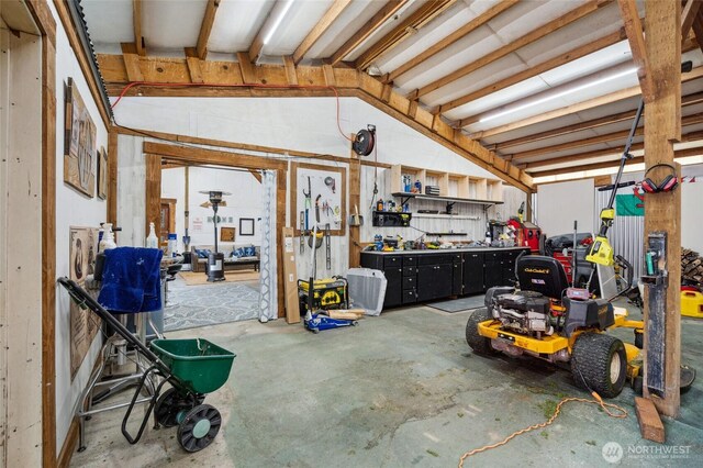 6515 Lawrence Rd, Everson, WA 98247 - garage with a workshop area