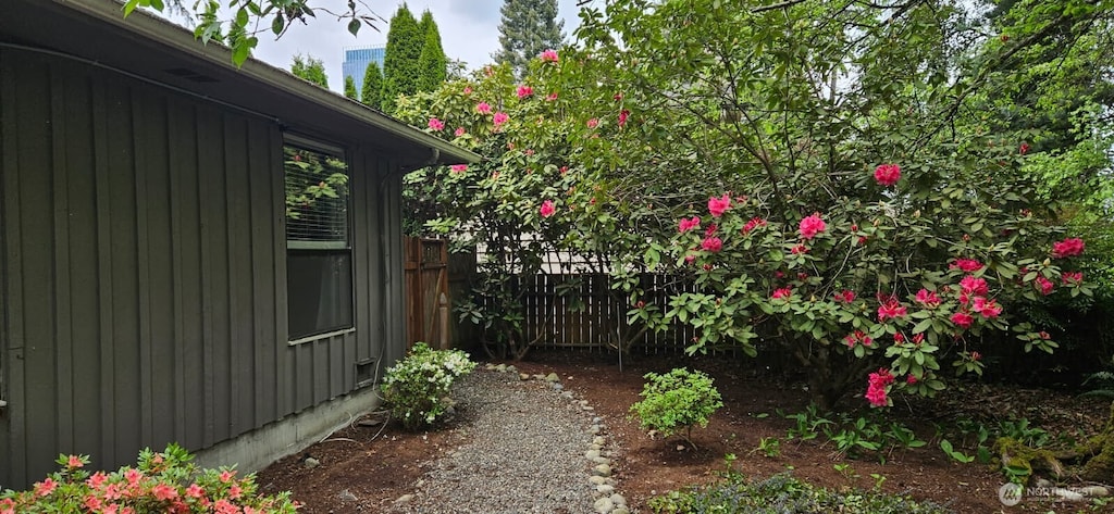 view of yard with fence