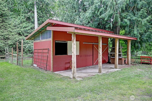 472 Iris Ln, Camano Island, WA 98282 - view of outdoor structure with an outbuilding and an exterior structure